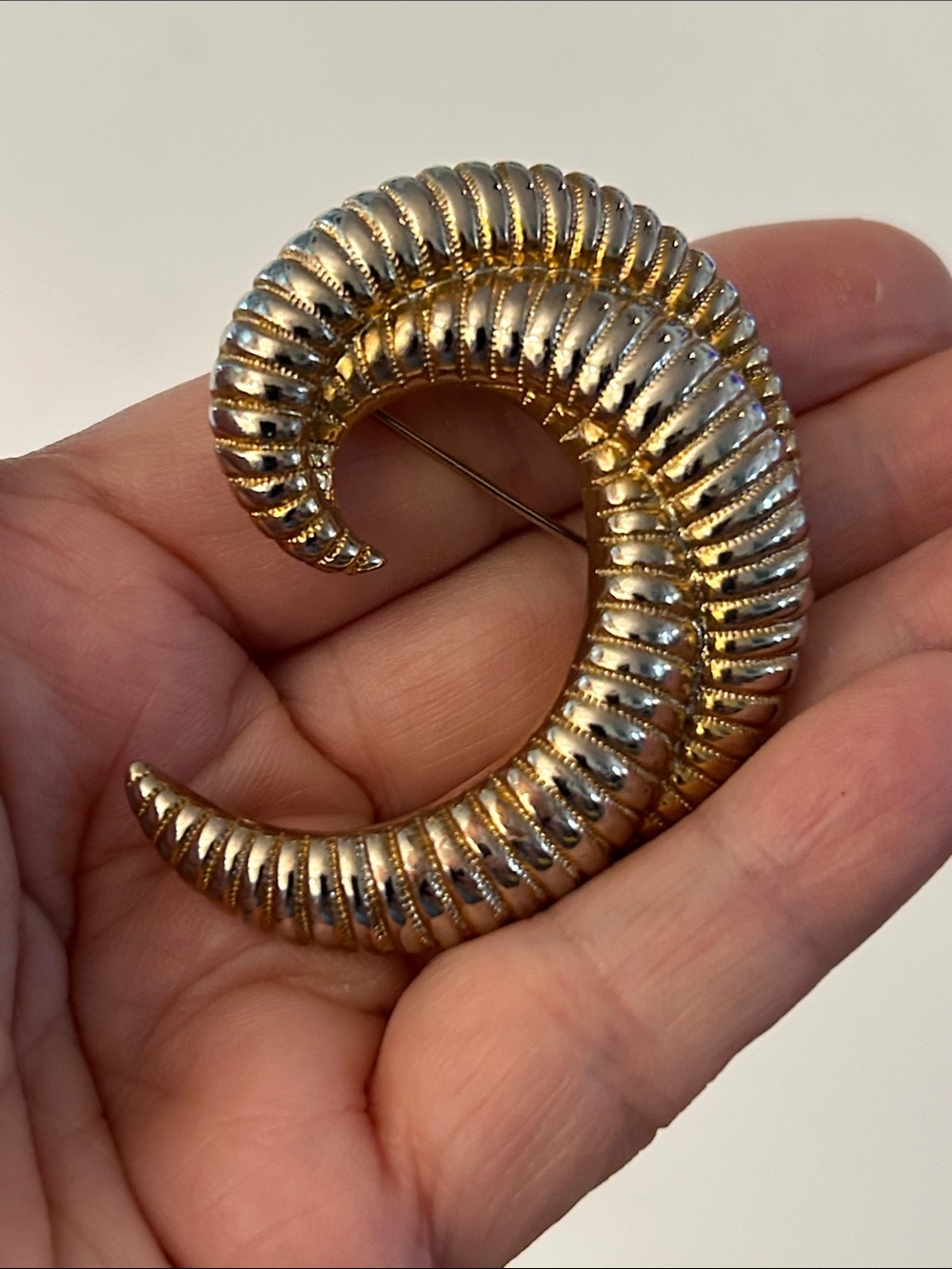 Gold and Silver Spiral Crescent Brooch shrimp pin sheep horn - Women's Jewelry